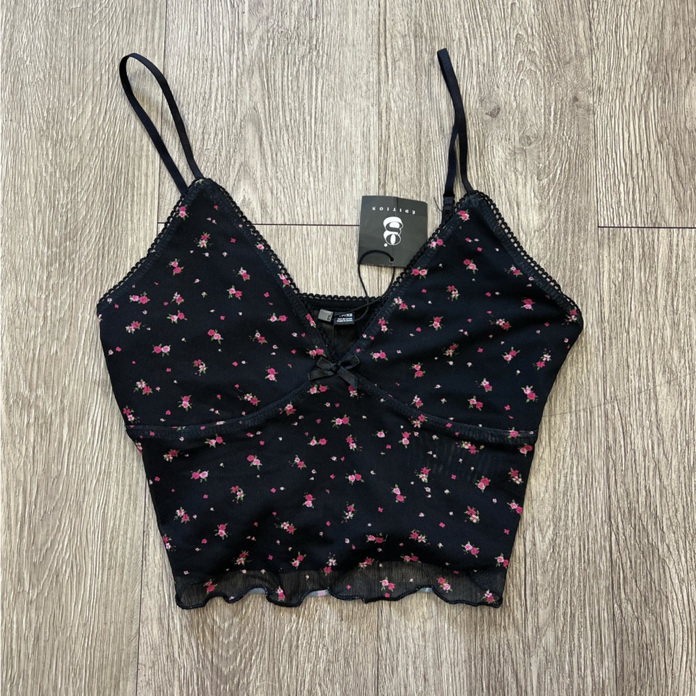 Floral crop Tank ✨